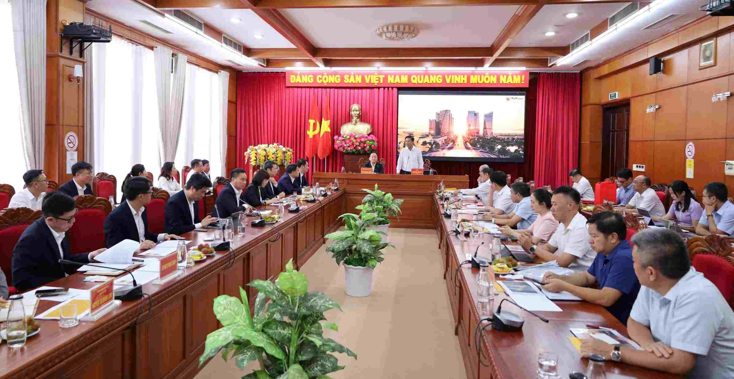 Quang cảnh buổi làm việc. Ảnh: T&T Gruop