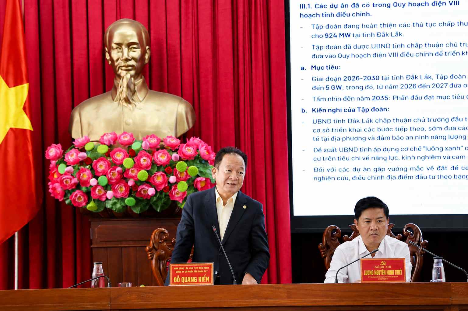 Nhà Sáng lập, Chủ tịch Điều hành T&T Group phát biểu tại buổi làm việc. Ảnh: T&T Group