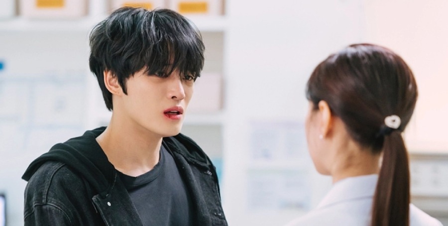Kim Jea Joong từng là thành viên nổi tiếng nhất nhì nhóm nhạc TVXQ. Ảnh: Nhà sản xuất phim Bad Memory Eraser