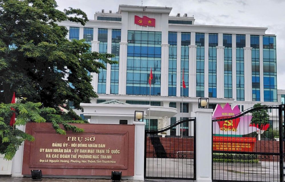 Hac Thanh is 1 of 8 wards and communes requested by the Chairman of Thanh Hoa Provincial People's Committee to review responsibility for projects with land investment in the area. Photo: Tran Lam