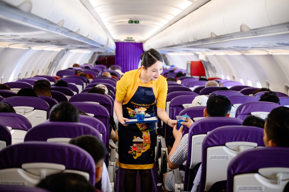 Each flight is a journey of experiencing indigenous culture for passengers. Photo: Vietravel Airlines
