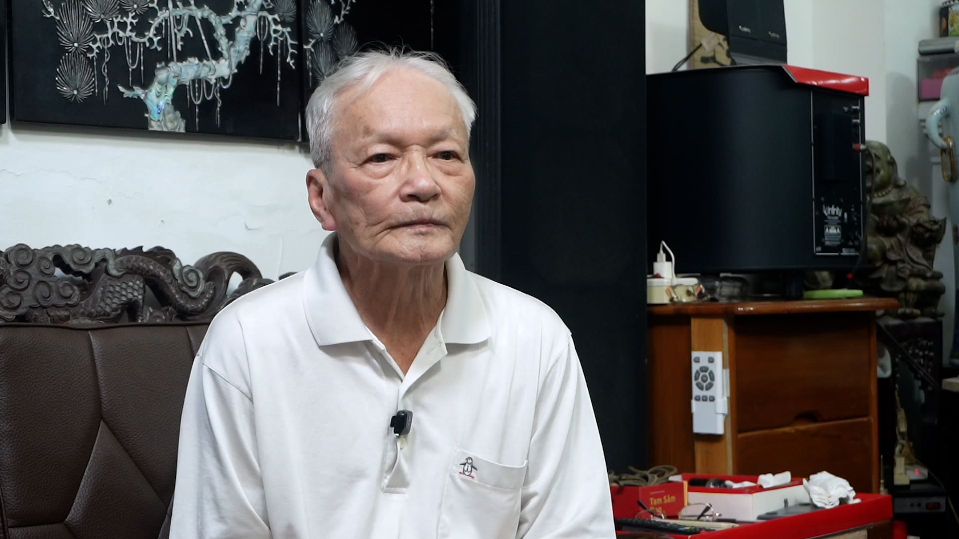 Ông Nguyễn Đức Cần (87 tuổi, Hà Nội) mong chính sách tăng trợ cấp hưu trí xã hội sớm được áp dụng để người cao tuổi giảm bớt khó khăn trong cuộc sống. Ảnh: Trang Anh