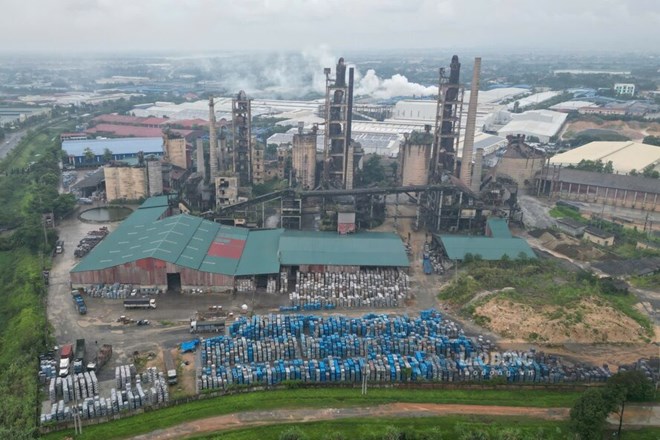 Huu Nghi Cement Joint Stock Company delays paying social insurance for workers in Phu Tho. Photo: To Cong