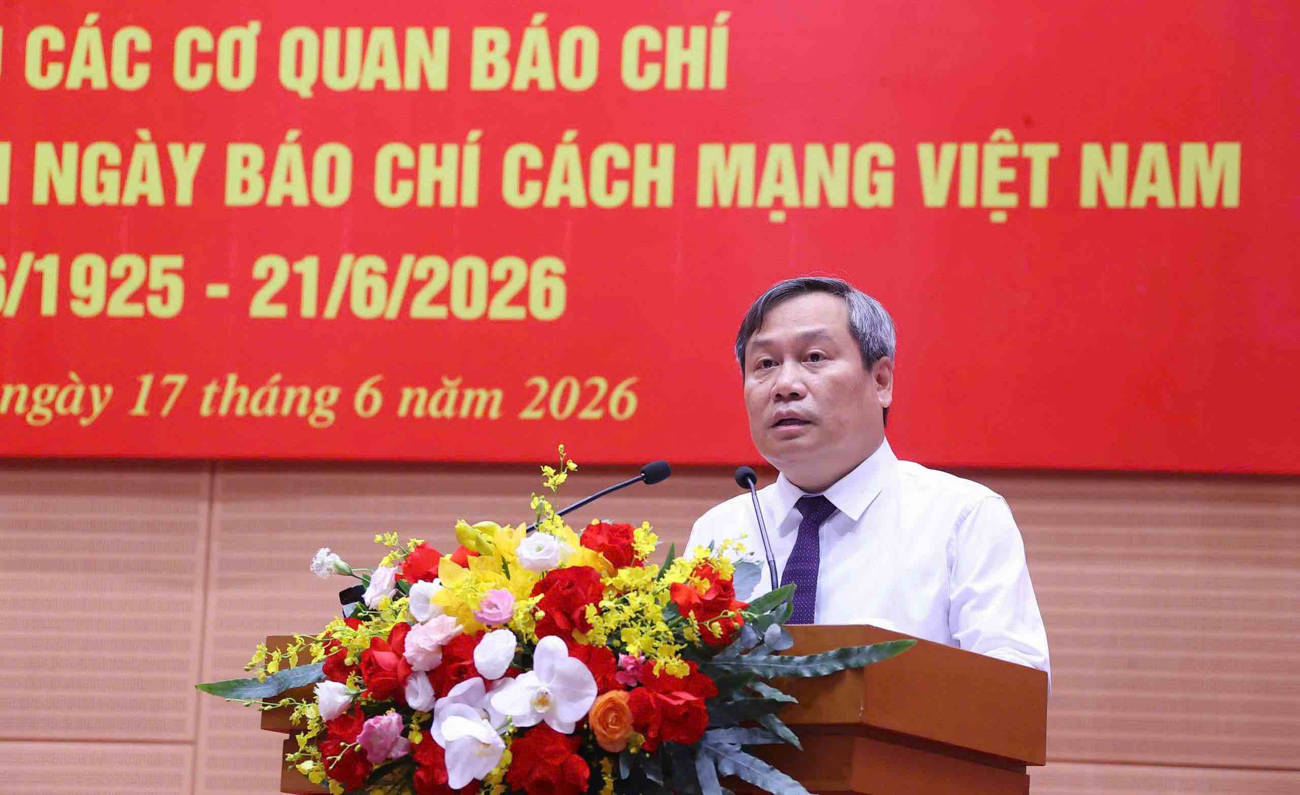 Chairman of Hanoi People's Committee Vu Dai Thang speaks at the conference. Photo: Pham Linh