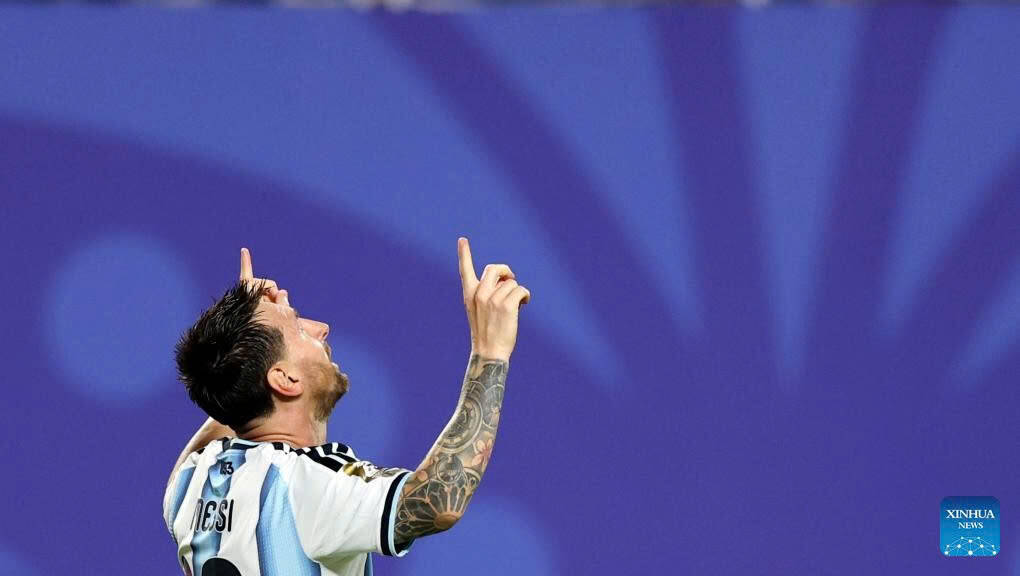 Lionel Messi vẫn quá đẳng cấp.  Ảnh: Xinhua