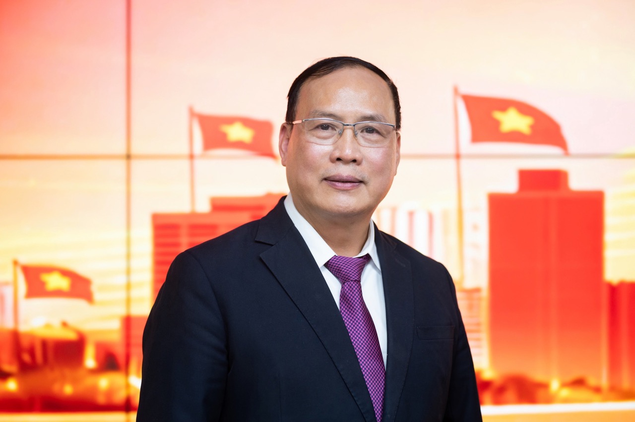 Prof. Dr. Nguyen Dinh Duc said that education innovation must start from management thinking. Photo: Pham Thang