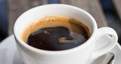 Is the habit of delaying morning coffee good? Photo: Thu Thuy