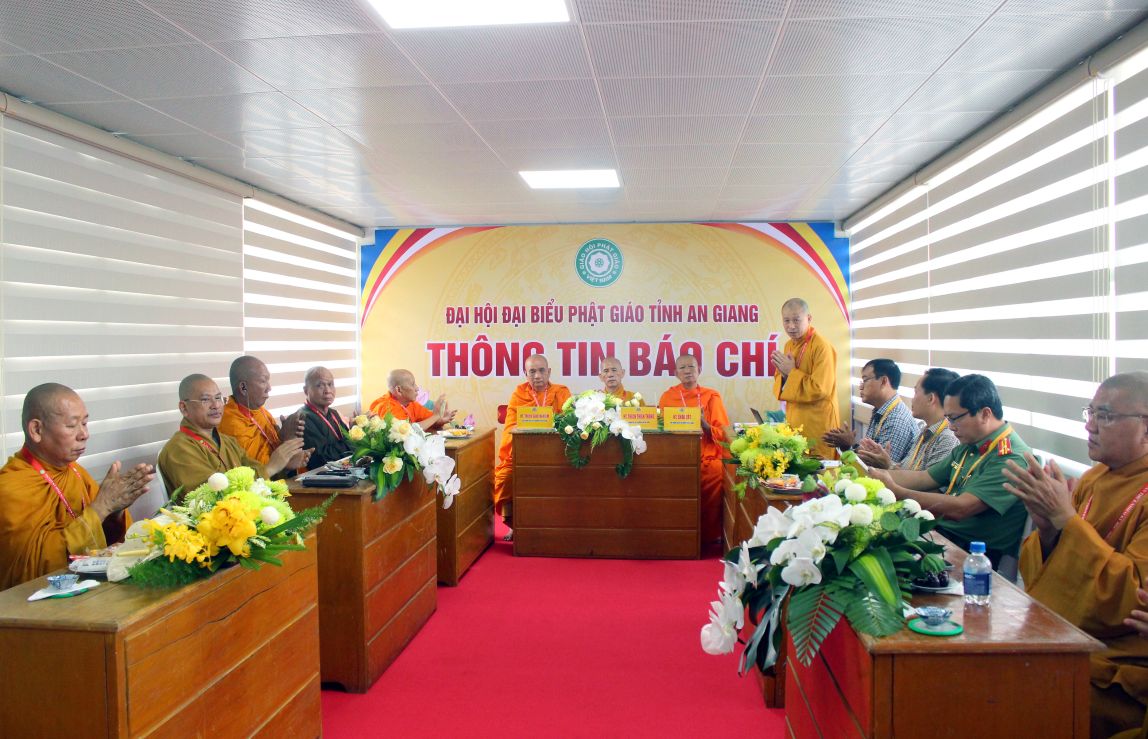 Quang cảnh buổi họp báo thông tin Đại hội đại biểu Giáo hội Phật giáo Việt Nam tỉnh An Giang lần thứ I, nhiệm kỳ 2026-2031. Ảnh: Thanh Mai