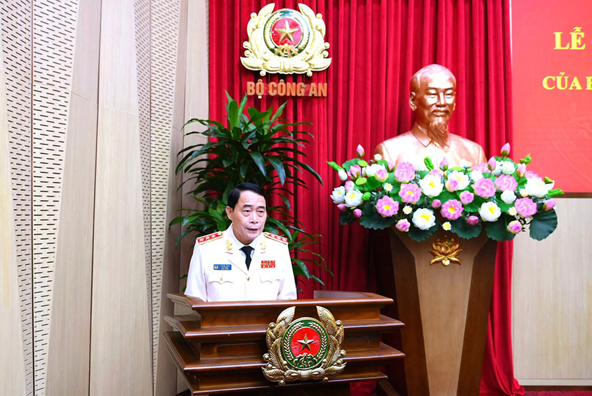 Senior Lieutenant General Le Quoc Hung - Deputy Minister of Public Security spoke at the ceremony. Photo: Phan Anh