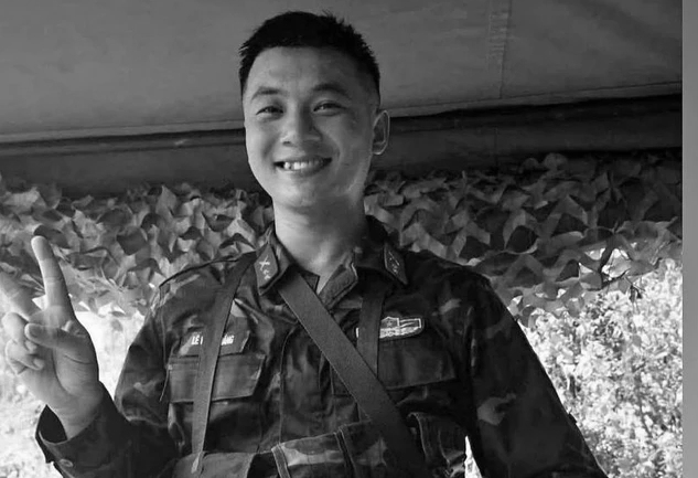 Senior Lieutenant Le Van Thang in "Sao nhập ngũ". Photo: Producer