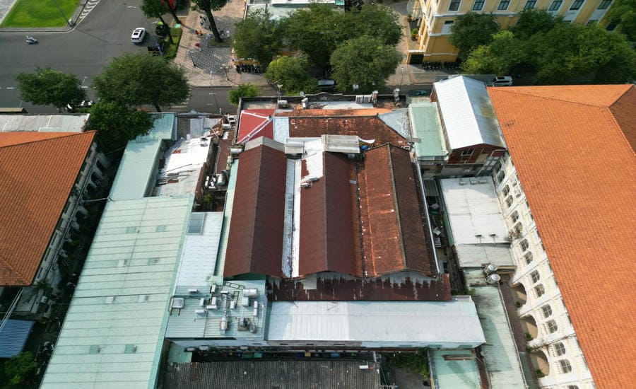 Overview of Nguyen Van Cua printing house built in 1924 seen from above.