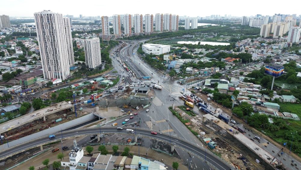 Toàn cảnh nút giao An Phú. Ảnh: Anh Tú