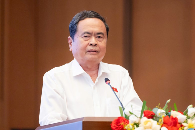 Politburo Member, National Assembly Chairman Tran Thanh Man signed and promulgated Resolution 04/2026/UBTVQH16 amending and supplementing a number of articles of Resolution No. 81/2025/UBTVQH15 of the National Assembly Standing Committee. Photo: Pham Thang.