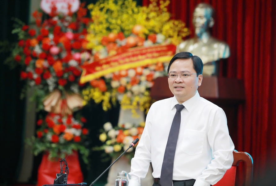 Ông Nguyễn Anh Tuấn - Ủy viên Trung ương Đảng, Chủ tịch Tổng LĐLĐVN phát biểu chúc mừng tập thể Báo Lao Động nhân 101 ngày Báo chí Cách mạng Việt Nam. Ảnh: Tô Thế