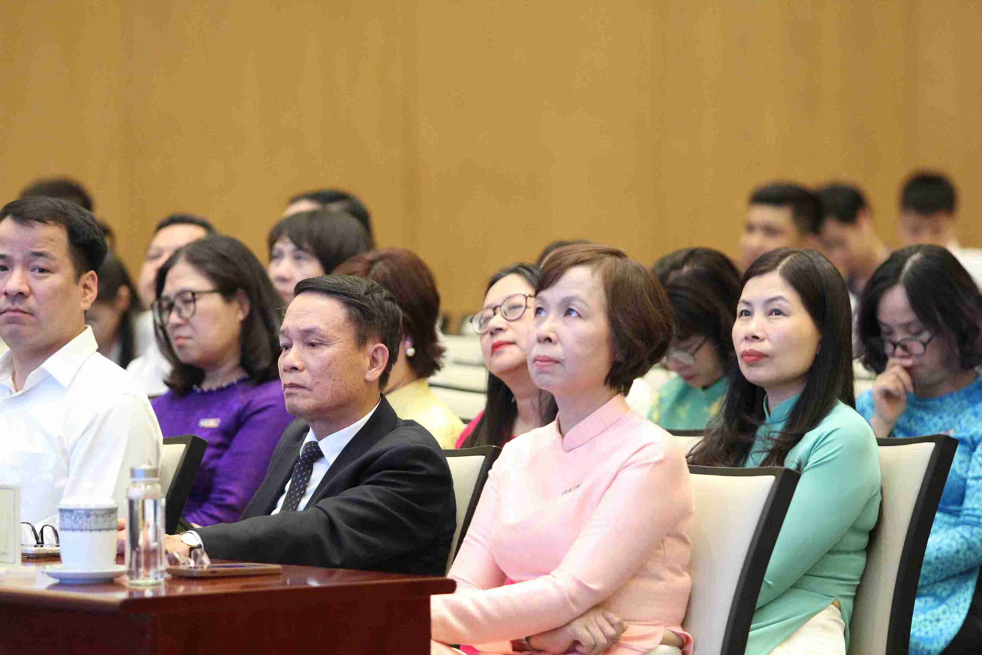 Các đại biểu tham dự phiên khai mạc Diễn đàn Báo chí toàn quốc lần thứ III năm 2026 tại Hải Phòng. Ảnh: Mai Hương