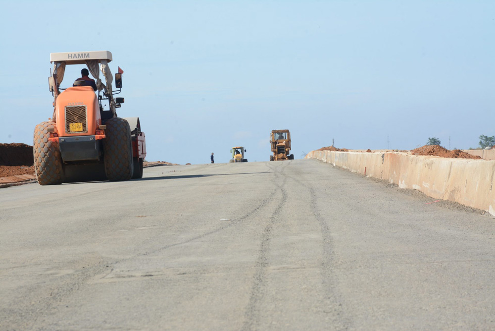 Mechanized vehicles constructing infrastructure in Nam Pleiku Industrial Park. Photo: Thanh Tuan