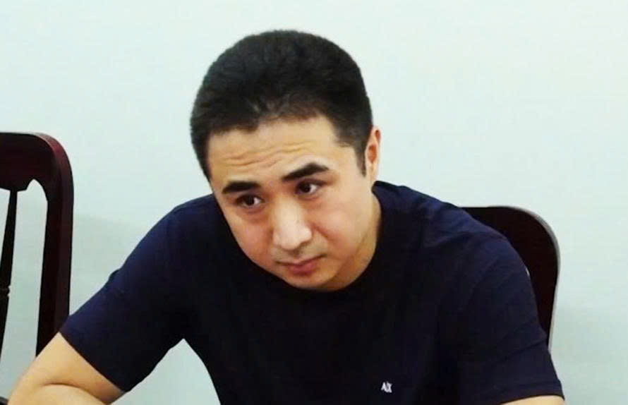Cơ quan chức năng đã bắt tạm giam đối tượng bị truy nã quốc tế để phục vụ dẫn độ theo quy định. Ảnh: Công an cung cấp
