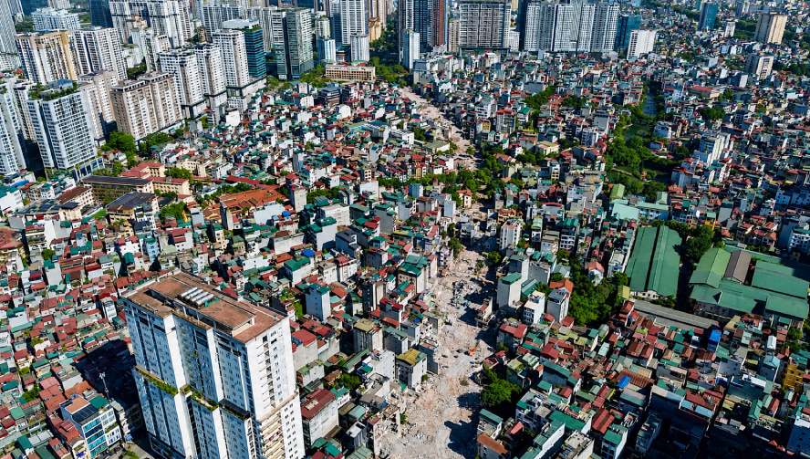 El trabajo de limpieza del sitio de la carretera de circunvalación 2.5 en el barrio de Thanh Xuan se completó después de más de 4 meses. Foto: Comité Popular del barrio de Thanh Xuan