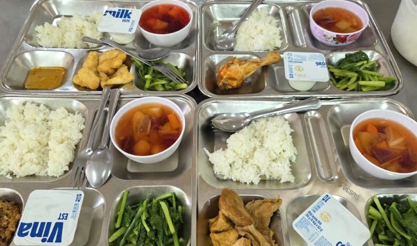 A lunch of students. Photo: Nguyet Minh