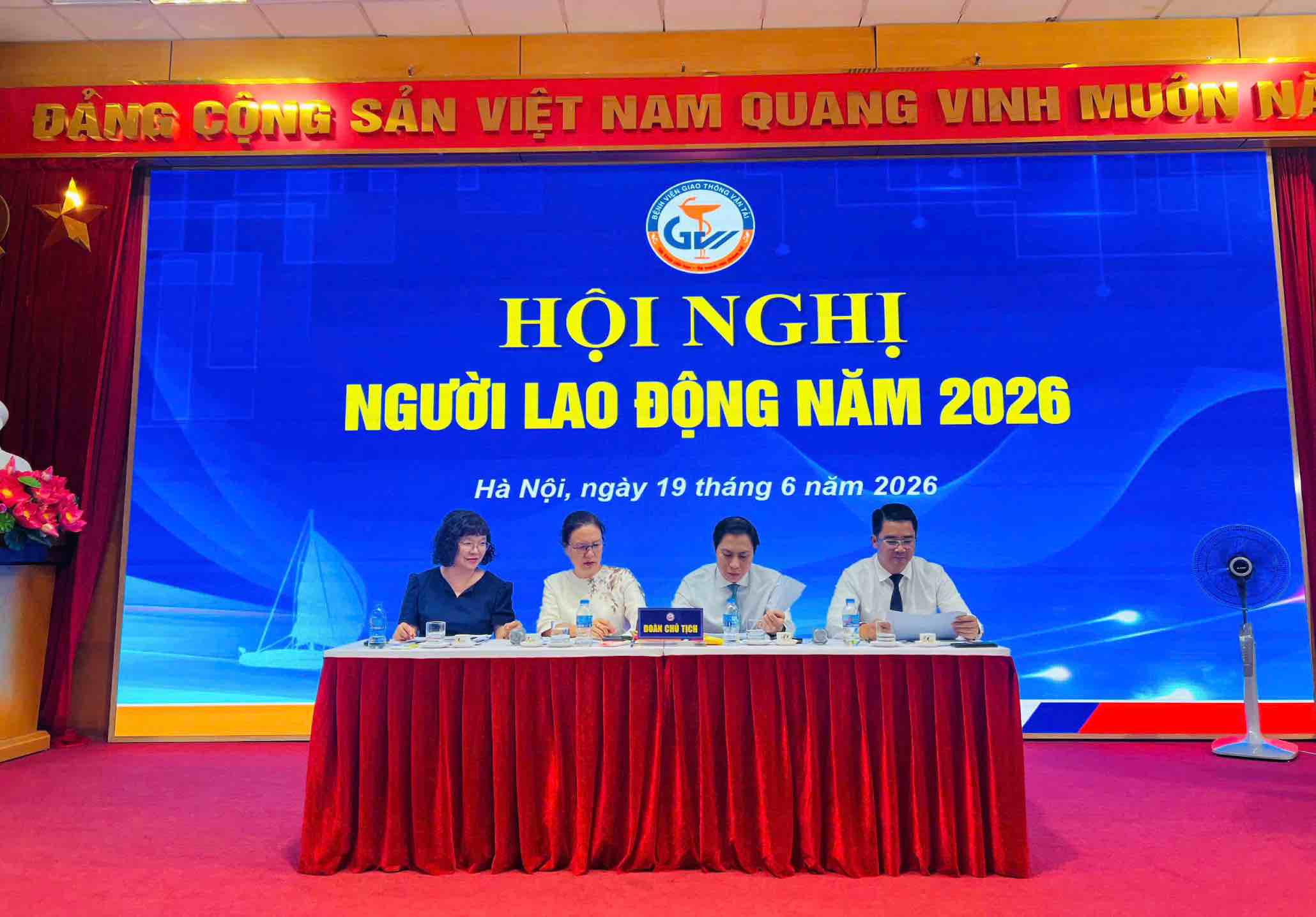 Transport Hospital Joint Stock Company successfully organized the 2026 Employee Delegation Conference. Photo: Ha Anh