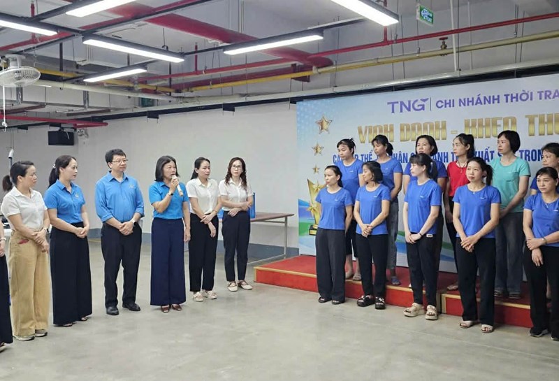Nhiều hoạt động thiết thực khẳng định vai trò của tổ chức công đoàn. Ảnh: Việt Bắc