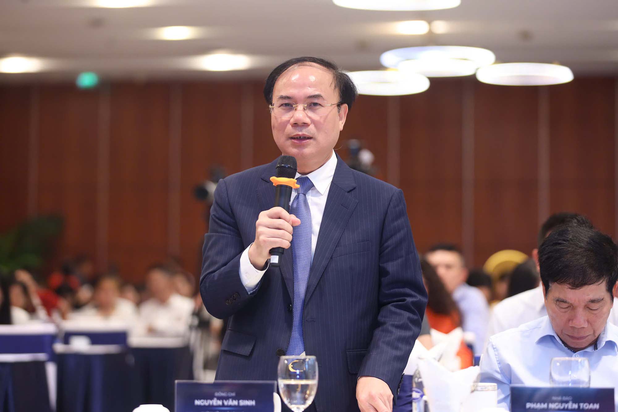 Theo Thứ trưởng Bộ Xây dựng Nguyễn Văn Sinh, hiện nay Chính phủ đang tập trung tháo gỡ khó khăn cho hơn 3.289 dự án bất động sản. Ảnh: Trần Kháng.