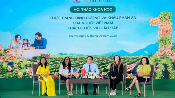 Vietnamese adults face heavy nutritional challenges. Photo: Amway