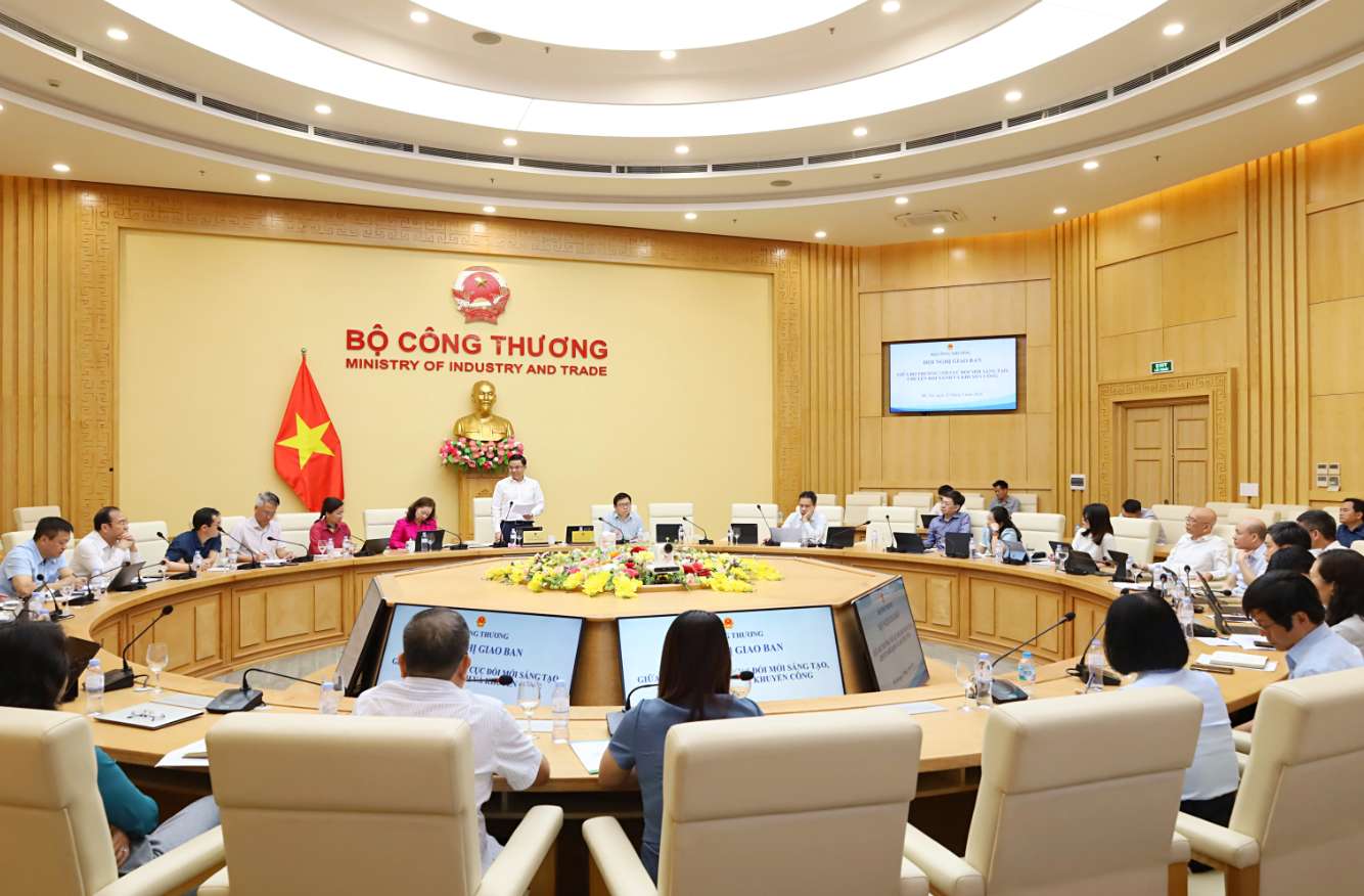 The Ministry of Industry and Trade is assigned to preside over three major problems along with strategic technologies and related strategic technology products. Photo: BCT