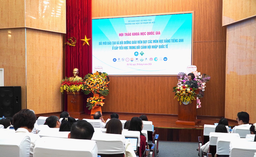 Quang cảnh Hội thảo Quốc gia “Đổi mới đào tạo và bồi dưỡng giáo viên dạy các môn học bằng tiếng Anh ở cấp tiểu học trong bối cảnh hội nhập quốc tế”. Ảnh: Tường Vân