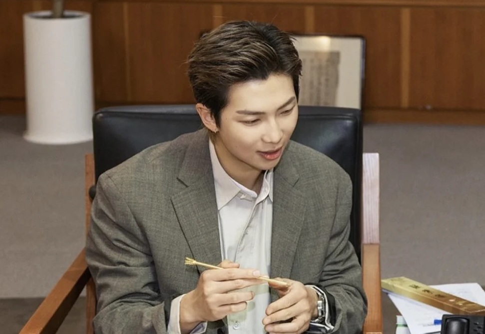 RM BTS. Photo: Lotte.