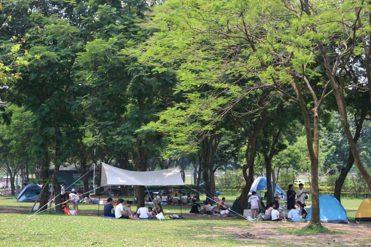 Preparing enough necessary items will help the camping trip take place more conveniently and safely. Photo: Le Tuyen