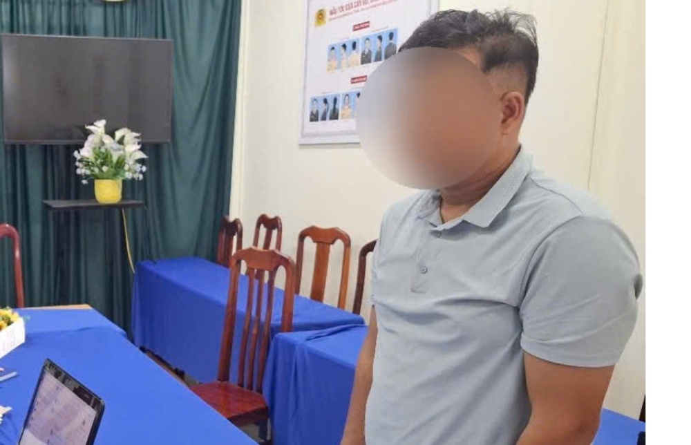 Lưu Kim Sang bị khởi tố để điều tra về hành vi “Vi phạm quy định về tham gia giao thông đường bộ”. Ảnh: CACC