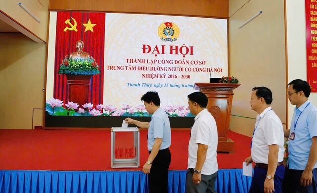 Đại hội tiến hành bầu Ban Chấp hành nhiệm kỳ 2026 - 2030 gồm 5 đồng chí. Ảnh: Công đoàn Phú Thọ