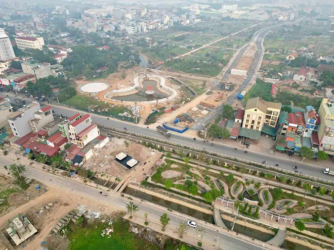 Hanoi pays more than 4,245 billion VND for site clearance for a sports urban project. Photo: Huu Chanh