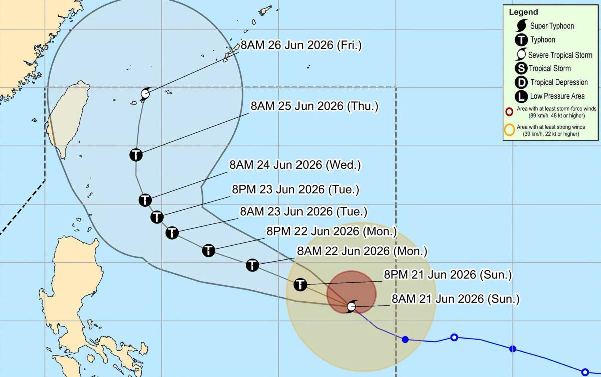 Bão Mekkhala sắp mạnh lên thành cuồng phong, gió giật 135 km/h. Ảnh: PAGASA