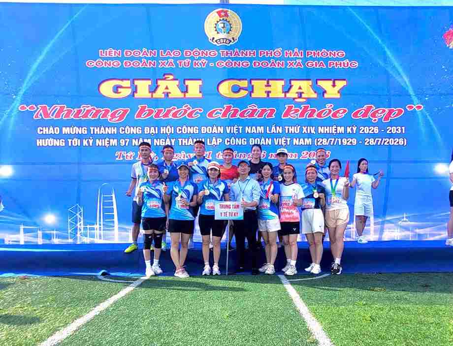 The race attracted the enthusiastic participation of Trade Union members of Tu Ky Medical Center. Photo: Tu Ky Medical Center
