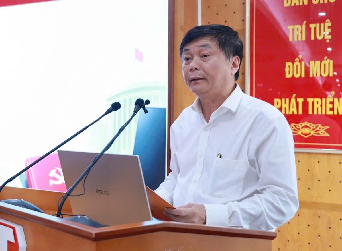 PGS.TS Phạm Minh Sơn - Giám đốc Học viện Báo chí và Tuyên truyền. Ảnh: Ái Vân