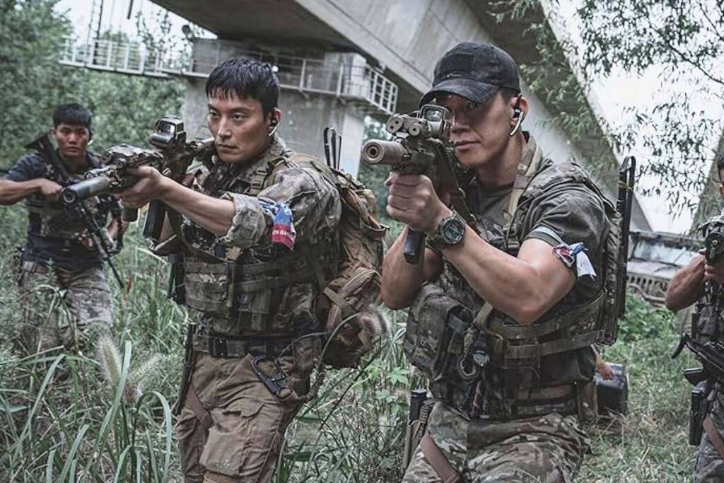 Heo Nam Jun và Kim Moo Yeol từng đóng