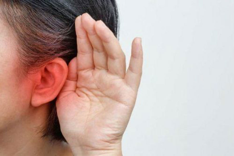 Signs that the elderly are experiencing hearing loss