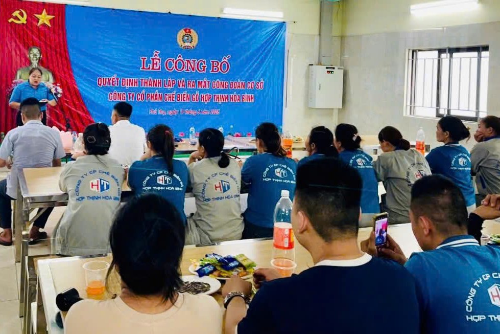 Toàn cảnh buổi lễ. Ảnh: Công đoàn xã An Nghĩa
