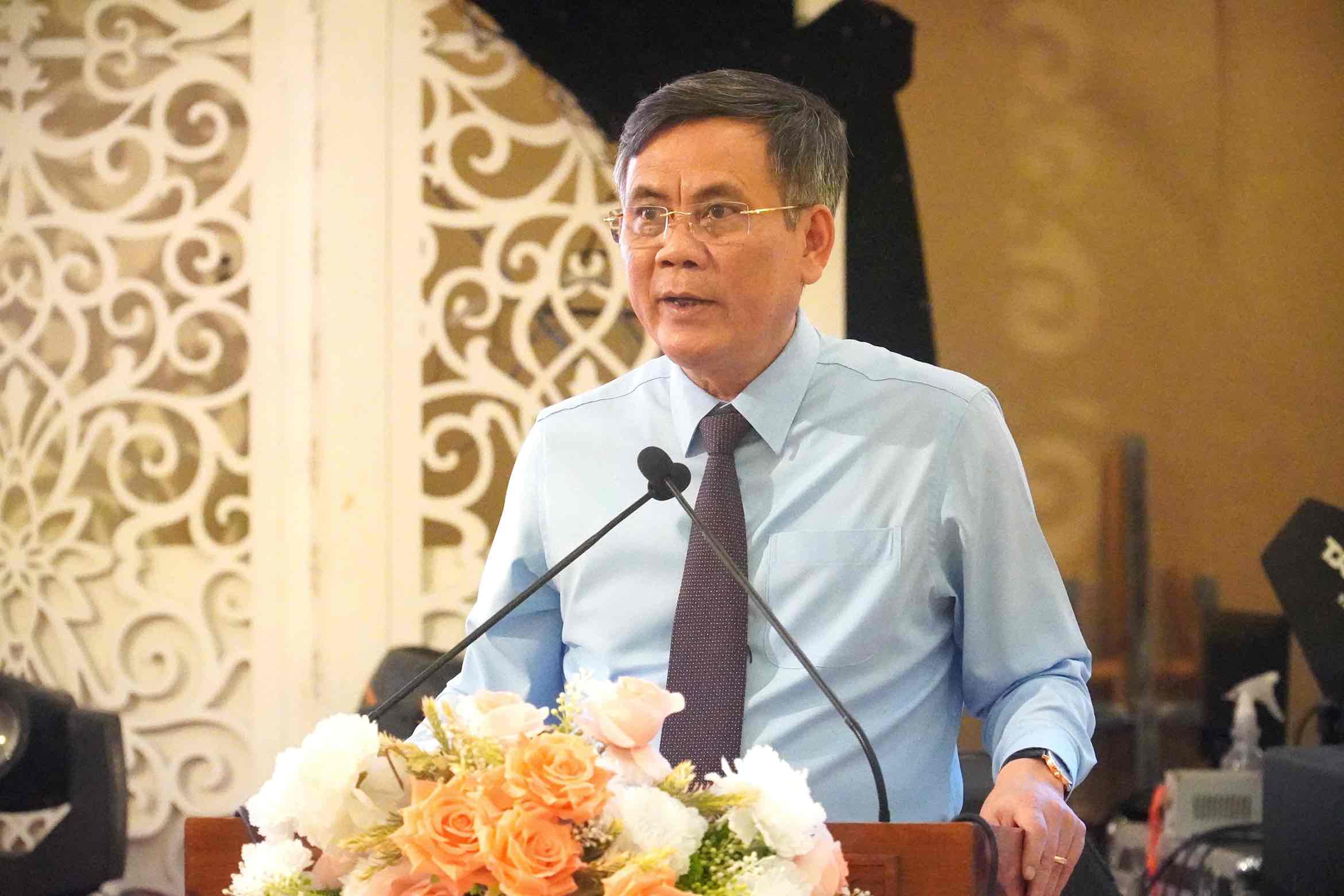 Vice Chairman of the Central Committee of the Vietnam Fatherland Front Tran Thang delivered a directive speech at the conference. Photo: HAC