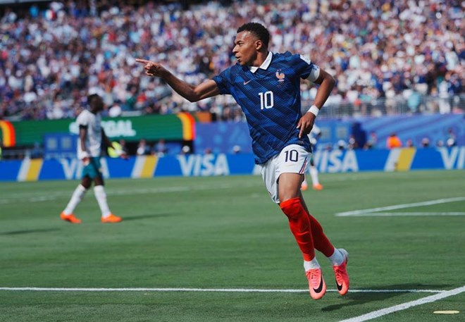 Mbappe vượt kỷ lục ghi bàn, hướng tới trận đấu thứ 100 cùng tuyển Pháp. Ảnh: Xinhua