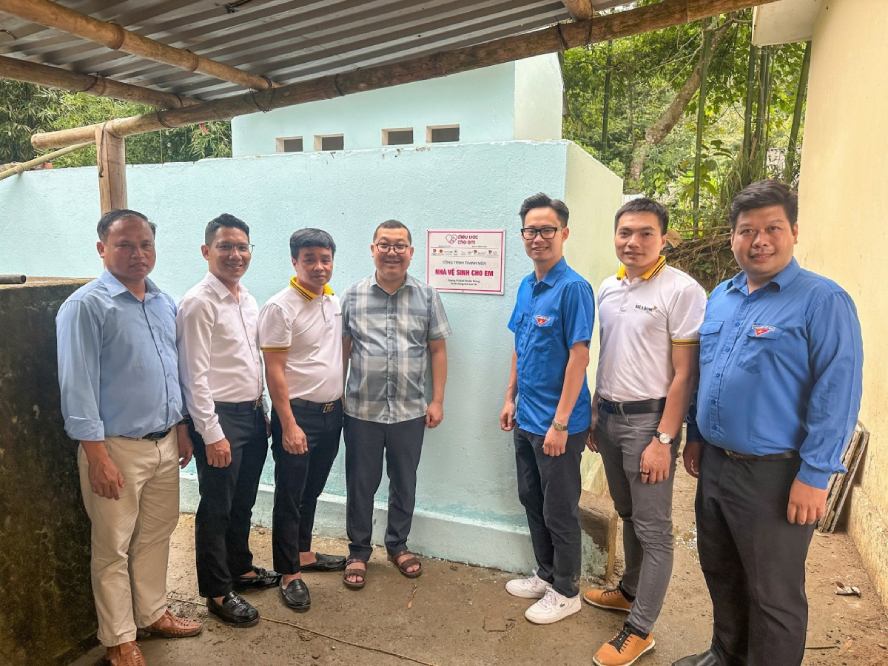 Hướng tới Đại hội đại biểu toàn quốc Đoàn TNCS Hồ Chí Minh lần thứ XIII, chương trình cũng là dịp để tuổi trẻ ngành Ngân hàng cụ thể hóa tinh thần thi đua bằng những công trình, phần việc có địa chỉ, có đối tượng thụ hưởng và mang lại hiệu quả thiết thực