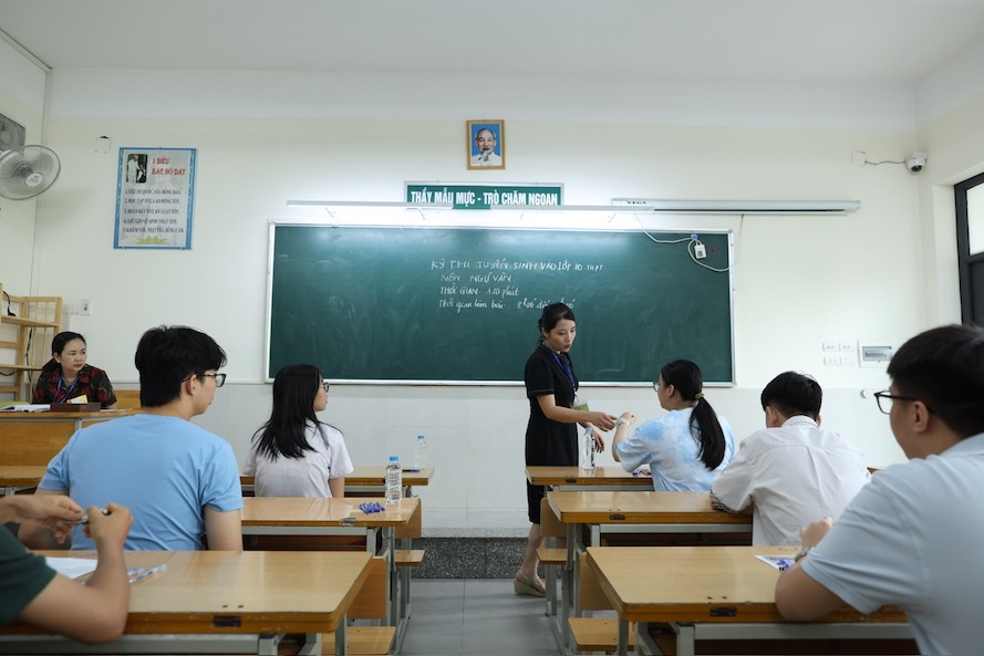 Học sinh dự thi lớp 10 THPT công lập tại Hà Nội năm học 2026 - 2027. Ảnh: Tường Vân