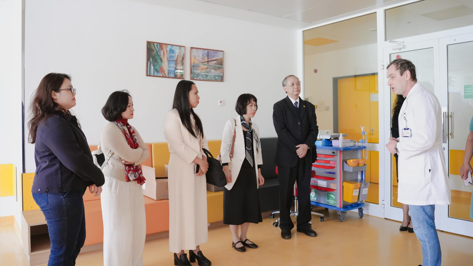 Hong Ngoc General Hospital cooperates with leading medical centers in Russia. Photo: BVCC