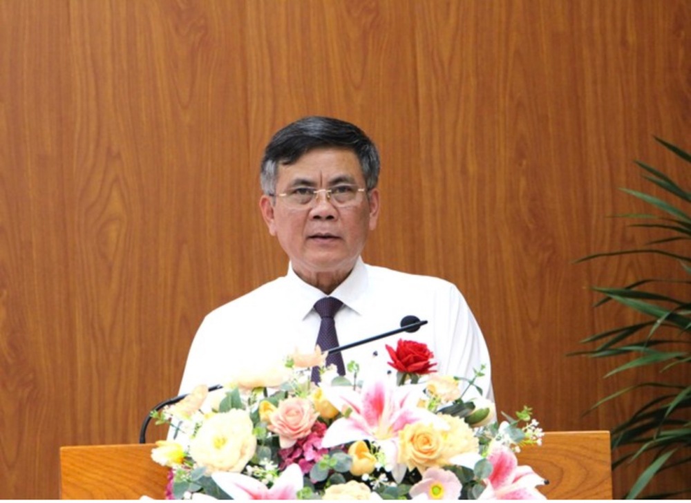 Vice Chairman of the Central Committee of the Vietnam Fatherland Front Tran Thang speaks at the Conference. Photo: VFF