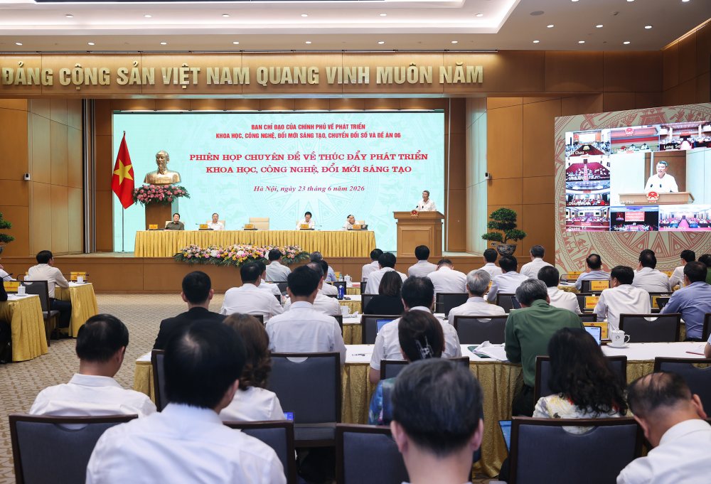 Quang cảnh phiên họp. Ảnh: VGP