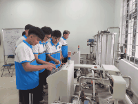 Developing human resources for high-speed railways. Photo: Minh Hanh
