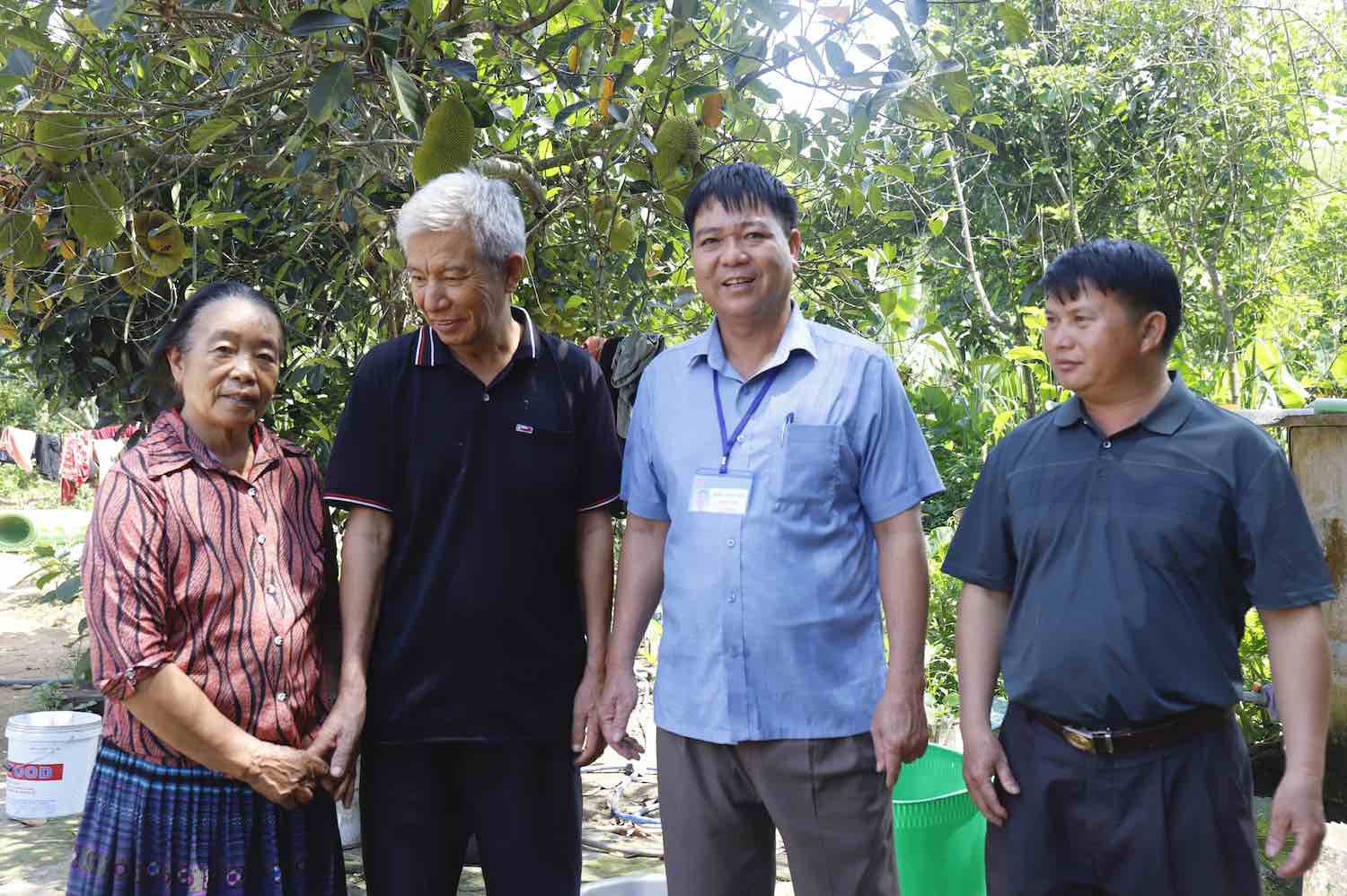 People with prestige among ethnic minorities in Ea Rieng commune are a bridge between the government and the people. Photo: Bao Lam