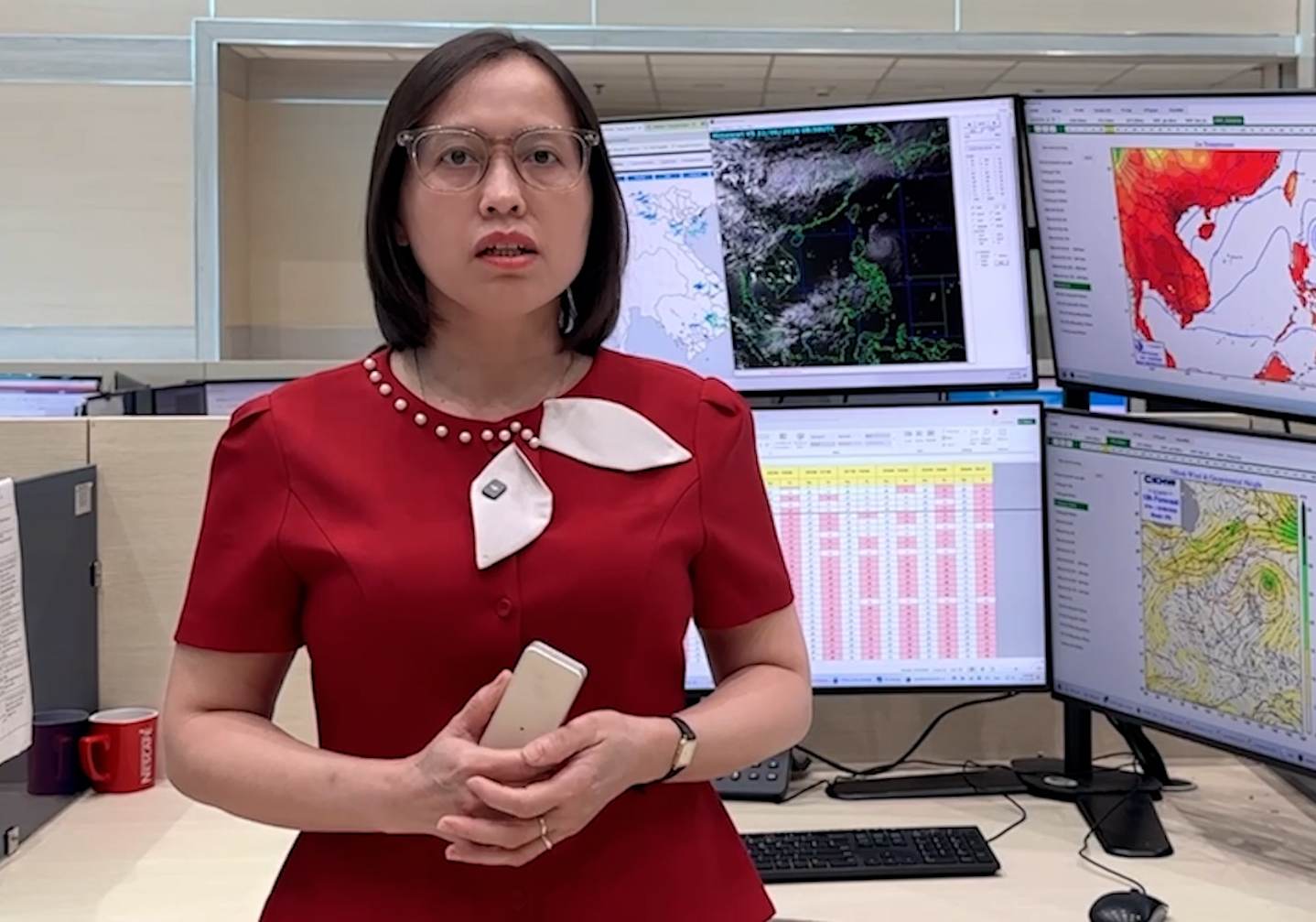 Bà Nguyễn Thị Hương Lý cho biết, ngày mai 24.6, nền nhiệt ở Bắc Bộ tiếp tục tăng. 